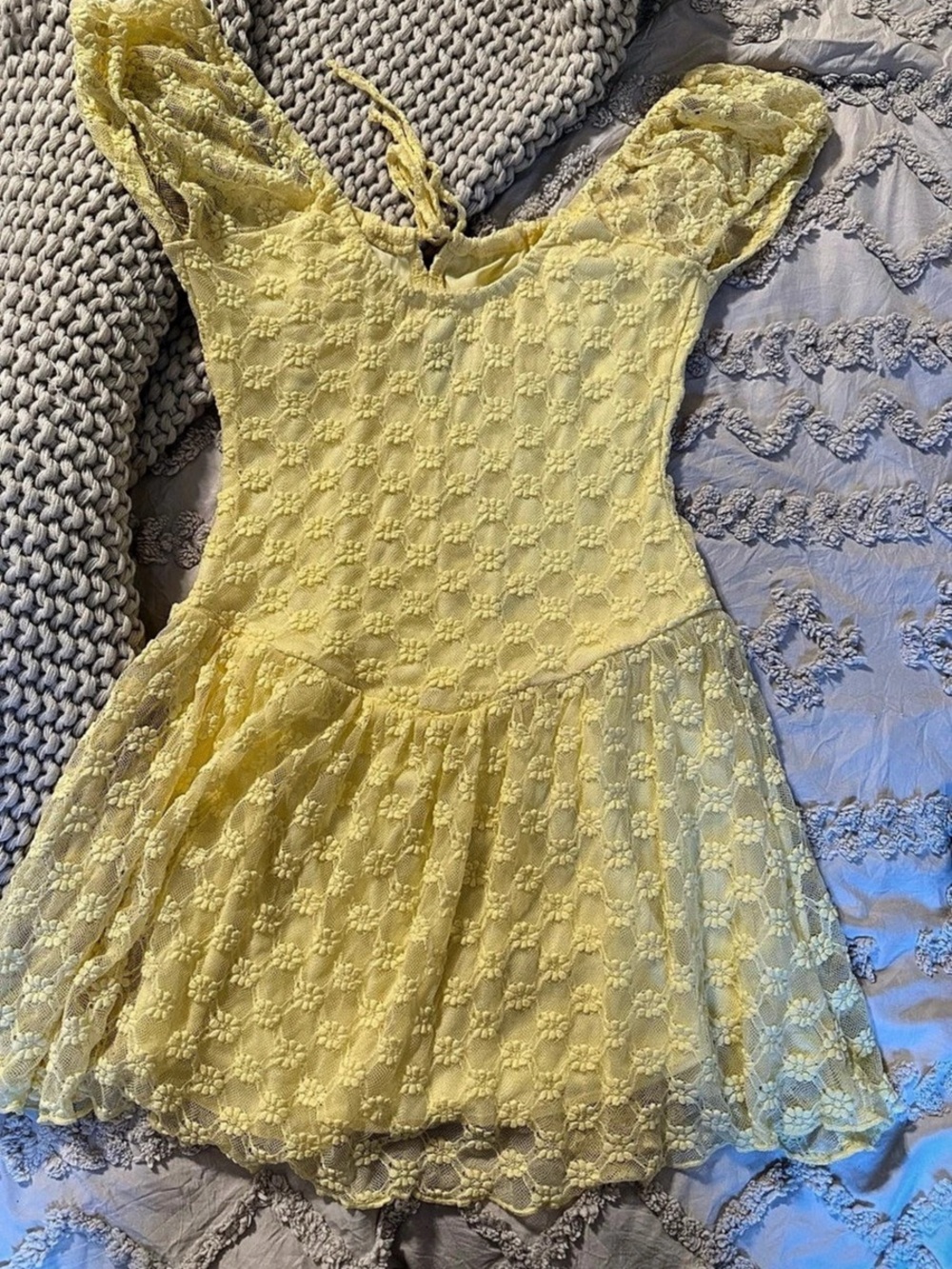 Jessica Simpson Floral Lace Mini Dress in Yellow Size Medium